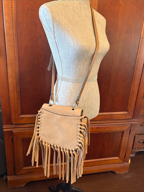Patricia Nash Handbags - Patricia Nash Tan Fringe Leather Crossbody Bag